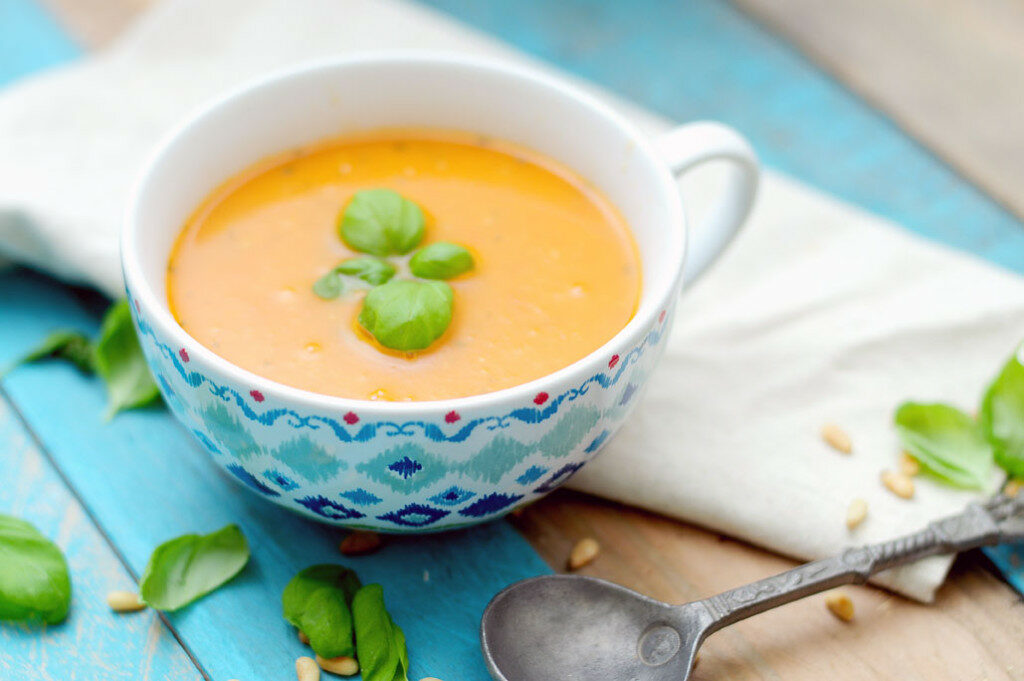 tomatensoep-met-basilicum